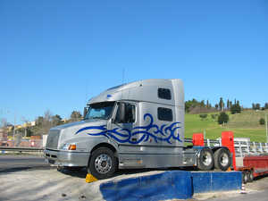 Autocarro Tipo Volvo USA- NHL2