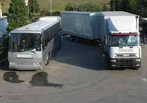 9- Autocarro e Autobus