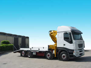 6- SEMIRIMORCHIO CON GRU