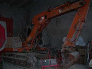 Escavatore cingolato FAI 1100-C