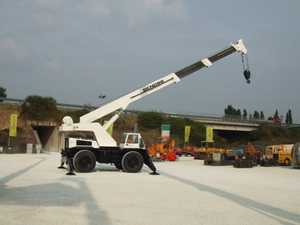 Gru telescopica Bendini 20 Delta