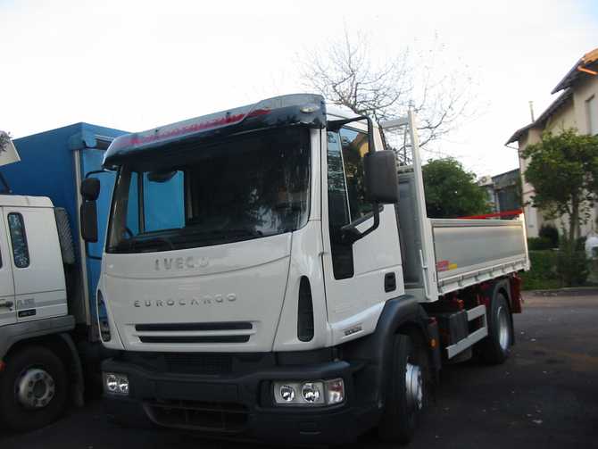 IVECO EUROCARGO 120 E24